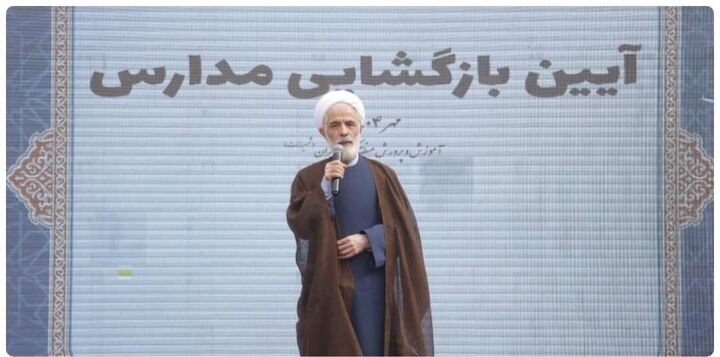 خون شهدای دانش‌آموز نشانه پایداری مسیر عدالت است