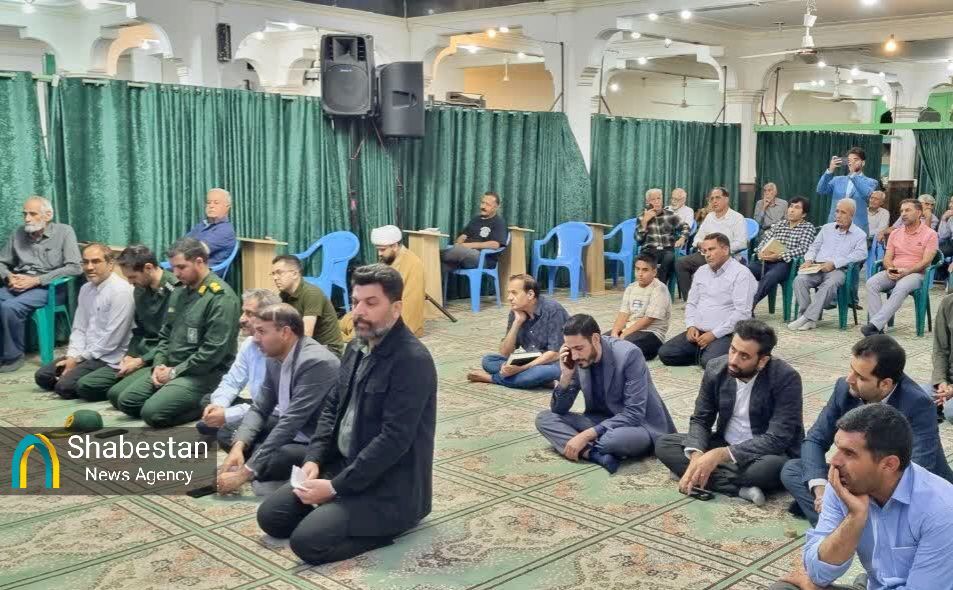 میز خدمت حقوق‌یاران جهادگر در مسجد خاتم‌الانبیا کرمان مستقر شد