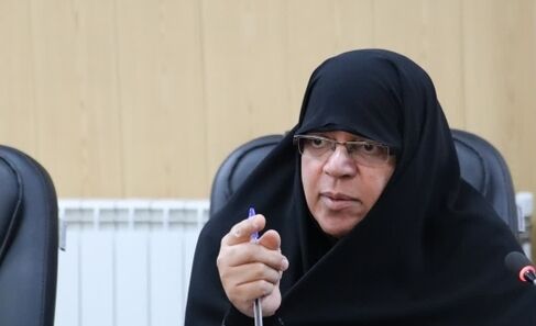 تاکید مدیرکل بانوان استانداری مرکزی بر نقش مادران در نهادینه‌سازی فرهنگ نماز در نسل نو