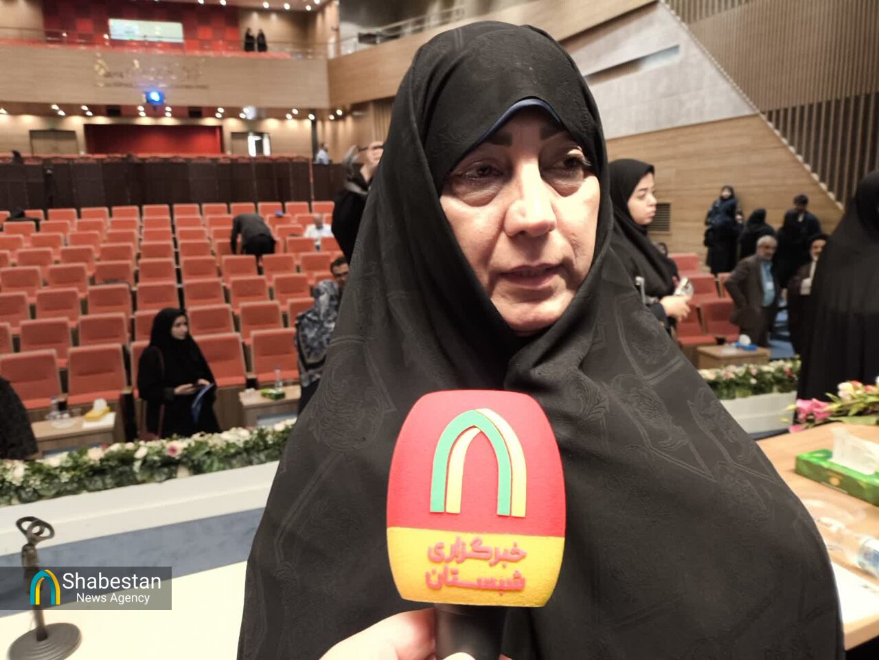 زنان و دختران فعال در عرصه علم در تحقق تمدن نوین اسلامی نقشآفریناند