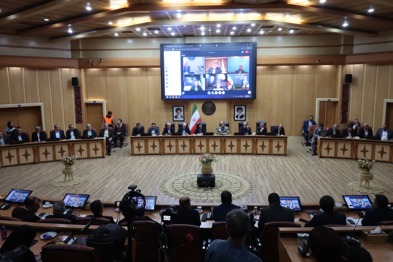 سفر وزیر راه و شهرسازی به گیلان؛ از توسعه فرودگاههای کشور تا بهرهبرداری بیمارستان جنرال رشت تا پایان سال