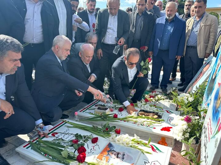 اهتمام ویژه بنیاد شهید برای رفع مشکلات خانواده‌های شهدای جنگ ۱۲ روزه