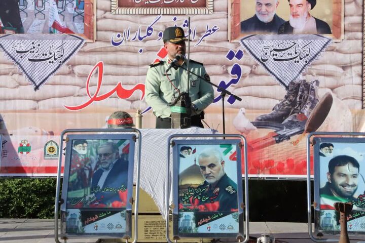 تأکید فرمانده انتظامی مرکزی بر لزوم الگوگیری از شهدا برای پیشرفت کشور