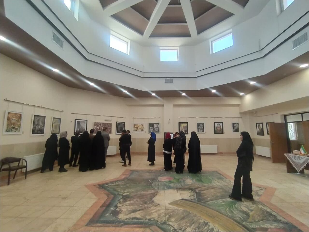 افتتاح نمایشگاه گروهی نقاشی «ایران» در آرانوبیدگل