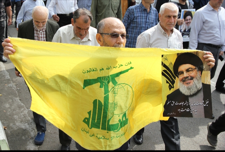 راهپیمایی جمعه های خشم و نصر نمازگزاران گیلانی