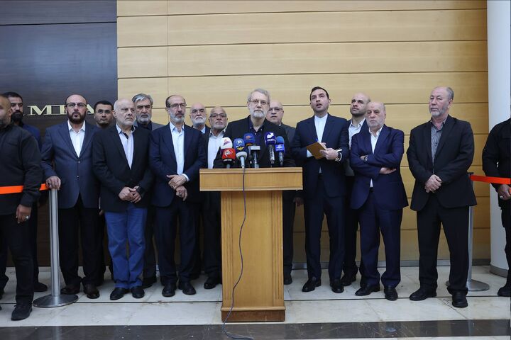 لاریجانی: مقاومت مایه افتخار همه جهان اسلام است