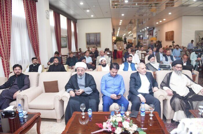 برگزاری مراسم گرامیداشت هفته دفاع مقدس و سالگرد شهادت نصرالله در اسلام‌آباد پاکستان