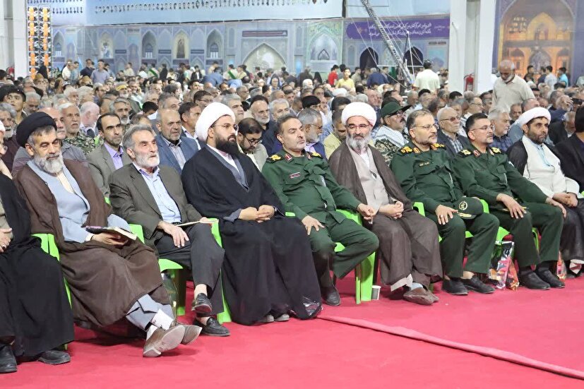 انقلاب اسلامی به دنبال صلح و آزادی است