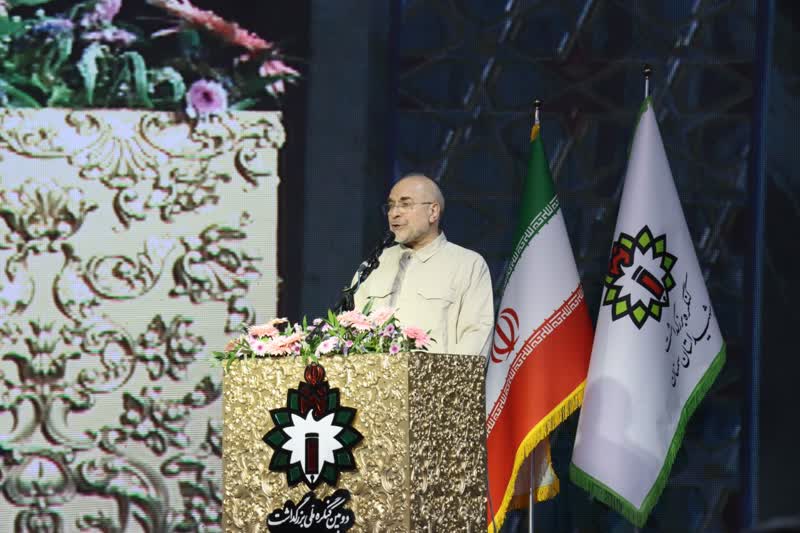 میراث شهدا خلق یک فرهنگ و تجلی منطق عزت است