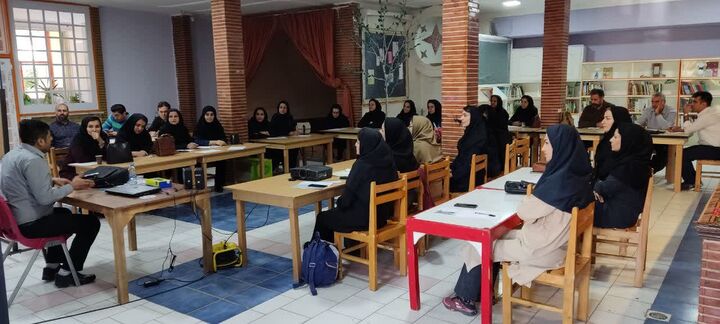 دوره تخصصی هوش مصنوعی و تحلیل داده در کانون پرورش فکری سنندج برگزار شد