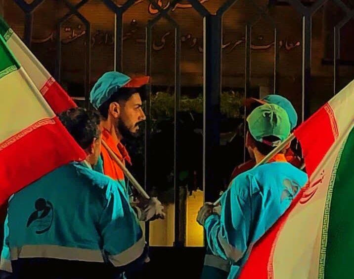 از طنین «ساحل دل» تا «پِیک پیروزی» در مساجد مشهد