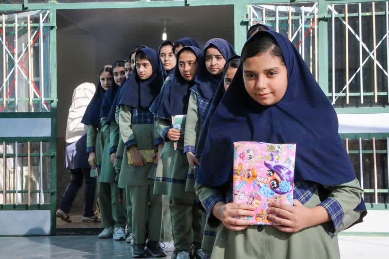 آغاز جشن عاطفه‌ها در یک هزار مدرسه استان سمنان