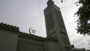 فرانسه جنگ خود علیه مساجد را از سر می‌گیرد