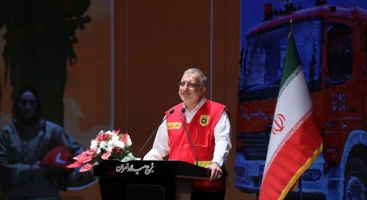 حضور آتش‌نشانان در صف مقدم امدادرسانی در جنگ ۱۲ روزه