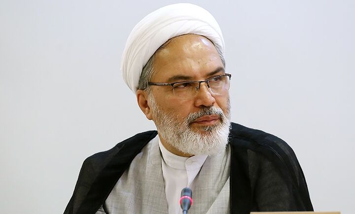 فعالیت‌های‌ قرآن و عترت در استان‌ها تقویت می‌شود