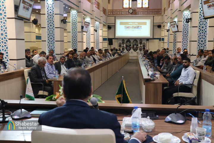 تجربه‌ و آموزش؛ راهبرد ستادهای نماز جمعه فارس در گردهمایی یک روزه