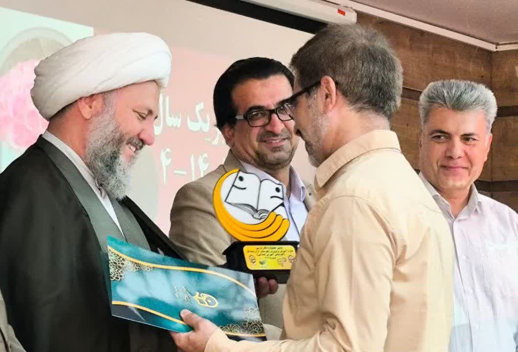 نقش محوری دانشگاه فرهنگیان در تربیت معلمان پژوهش‌محو