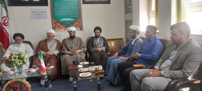 خطبه های نماز جمعه باید دل مردم را تکان دهد