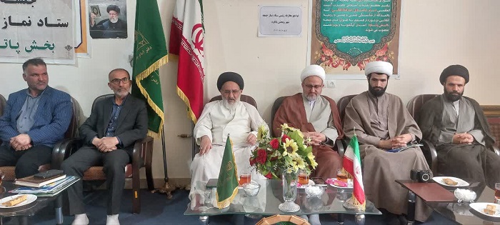 خطبه های نماز جمعه باید دل مردم را تکان دهد