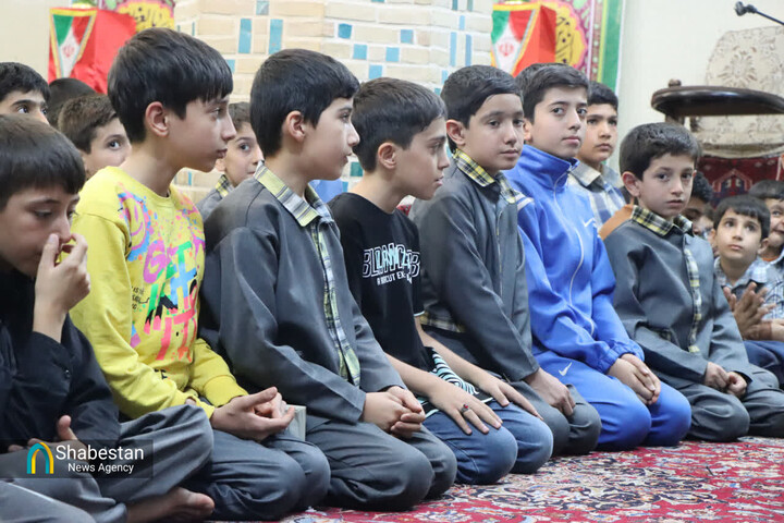 گفتگوی جنجالی با حجت‌الاسلام قرائتی درباره کودکان فراری از مسجد!