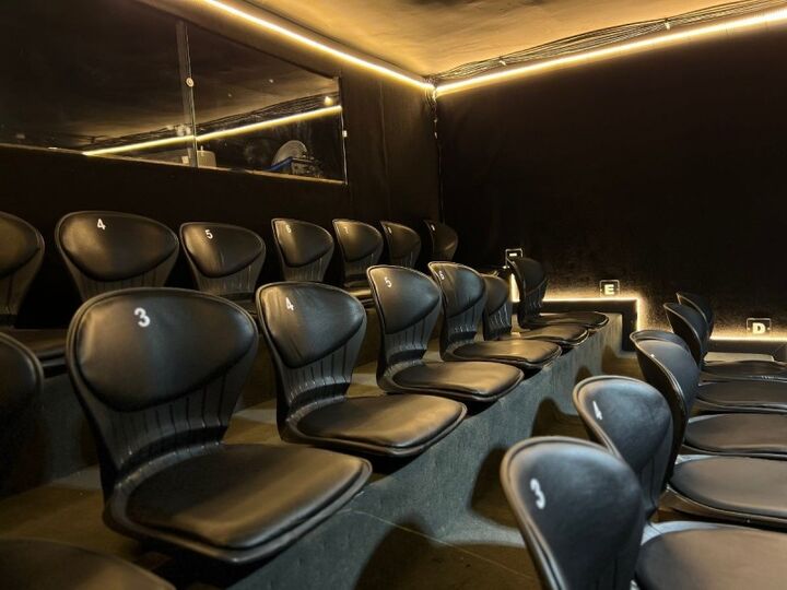 «گردبادک» در بوتیک هنر ایران خوانده می‌شود