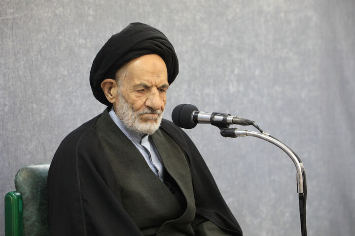 قانون شکنان پیاده نظام دشمن هستند