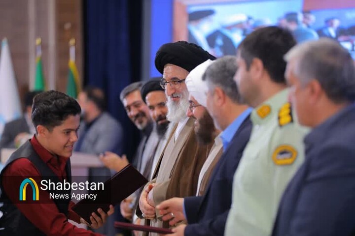 برگزیدگان جشنواره ملی سرود آوای آدینه معرفی و تجلیل شدند