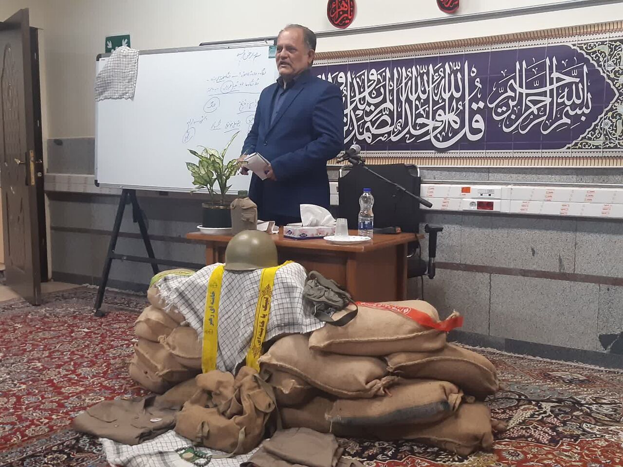 خانواده سنگر نخست در انتقال ارزش‌های انقلابی و پرورش نسل آینده است