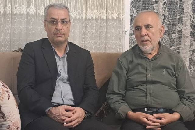 دیدار مسئولان فرهنگی گلستان با جانباز دفاع مقدس؛ پیام ایثار و مقاومت برای نسل امروز