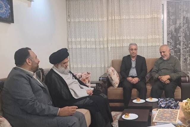 دیدار مسئولان فرهنگی گلستان با جانباز دفاع مقدس؛ پیام ایثار و مقاومت برای نسل امروز