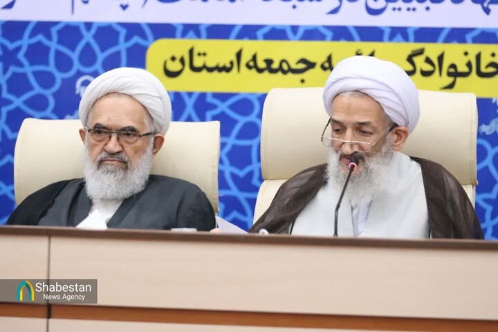 دعا برای فرج امام زمان(عج)؛ رمز عبور از چالش های عصر غیبت