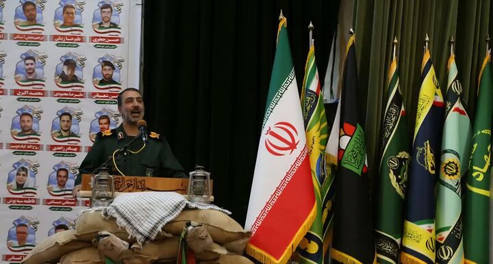 نام و یاد شهدا برکت را در جامعه جاری می‌سازد