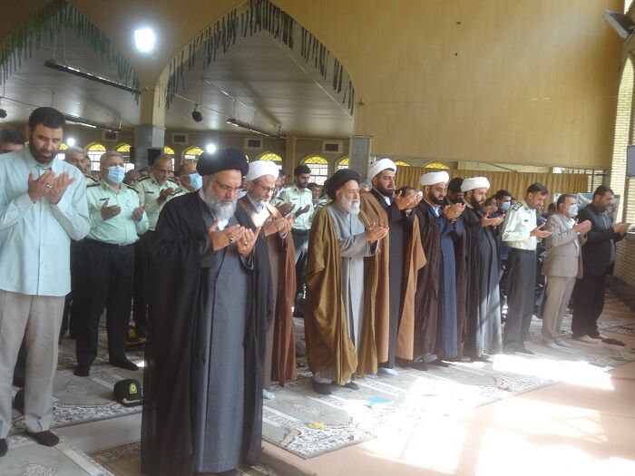 اقامه نماز جمعه یاسوج به امامت آیت الله حسینی