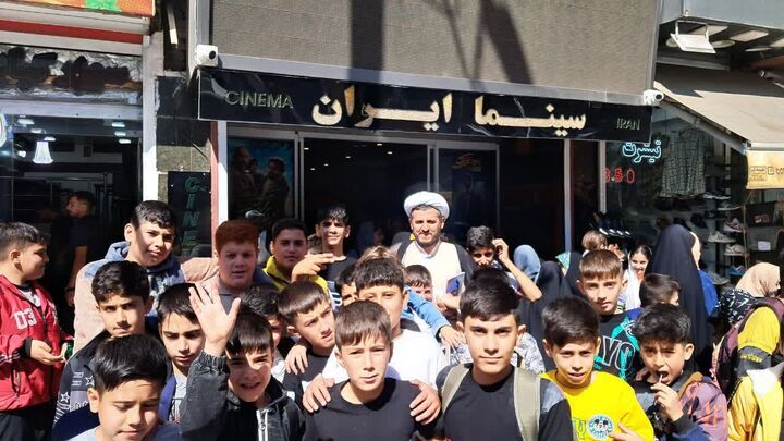 هم‌افزایی مسجد و سینما در تربیت نسل نو