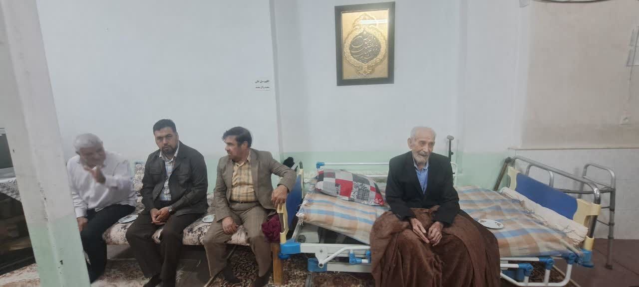 تجدید میثاق مداحان آران و بیدگل با دو شهید مداح نوشآبادی