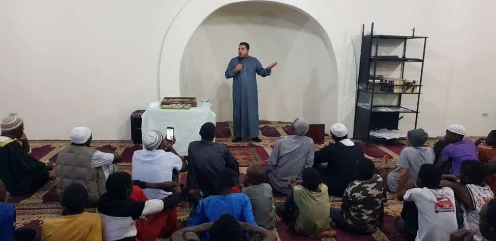 وقتی بازی در حیاط مسجدی در آفریقا درس اول تبلیغ شد