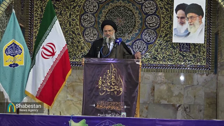 خطرات آینده جامعه و کشور که امام جمعه یاسوج به آنها اشاره کرد