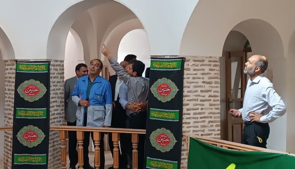 مساجد جامع زواره و اردستان دچار خسارت شدند