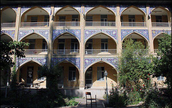 برگزاری آزمون کتاب تربیت آرمانی توحیدی ویژه مدیران حوزه علمیه