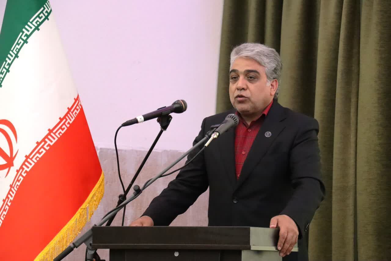 لزوم پیوند صنعت و سلامت برای توسعه پایدار در استان مرکزی