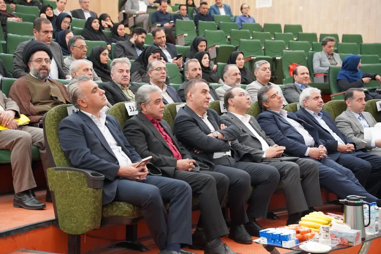 لزوم پیوند صنعت و سلامت برای توسعه پایدار در استان مرکزی