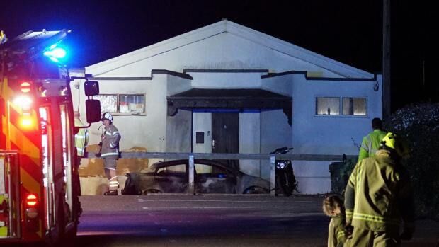 آتش‌سوزی مشکوک در مسجدی در ساسکس شرقی؛ تحقیقات پلیس انگلیس تحقیق آغاز شد