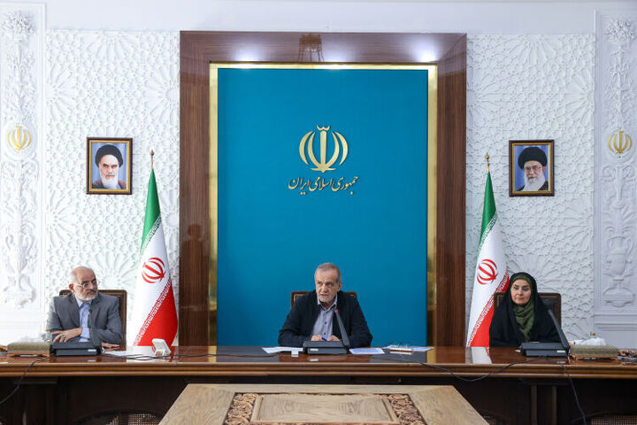 افتتاح همزمان ۵۷ هزار و ۲۲۶ واحد مسکن حمایتی و ۲۰۲ پروژه عمرانی کشور با دستور پزشکیان