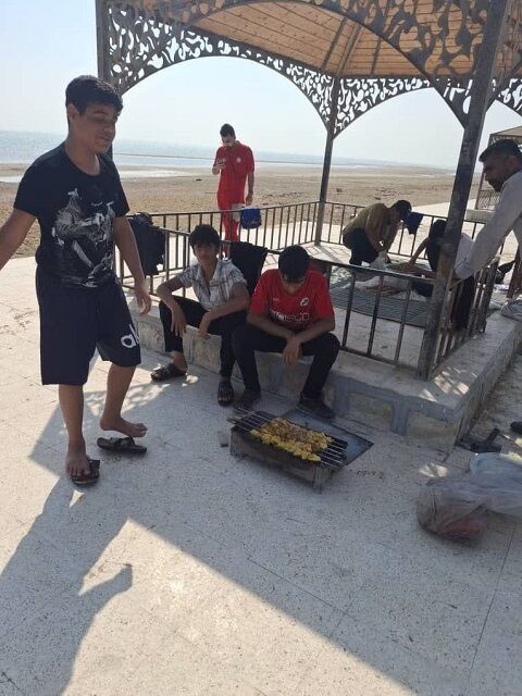 اردوی فرهنگی‌ـ‌تربیتی کانون بیت‌النور در ساحل بندرعباس/سفری برای آموختن زندگی اجتماعی