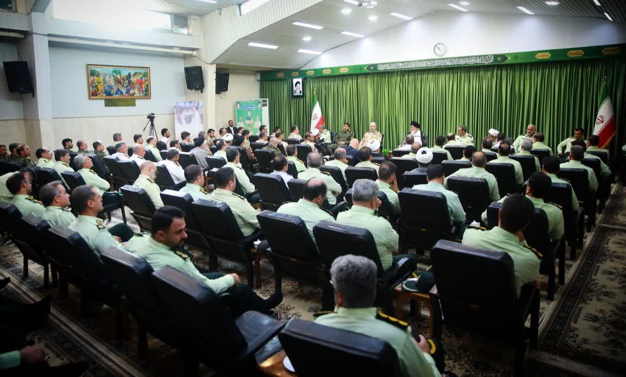 توصیه‌های آیت الله علم الهدی به مسئولان فراجا