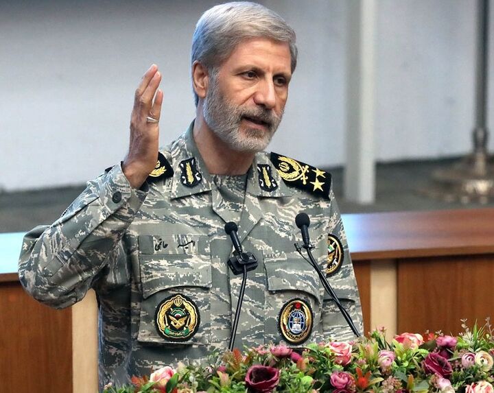 جنگ تحمیلی ۱۲ روزه سند اثبات دروغگویی دشمنان ایران اسلامی بود