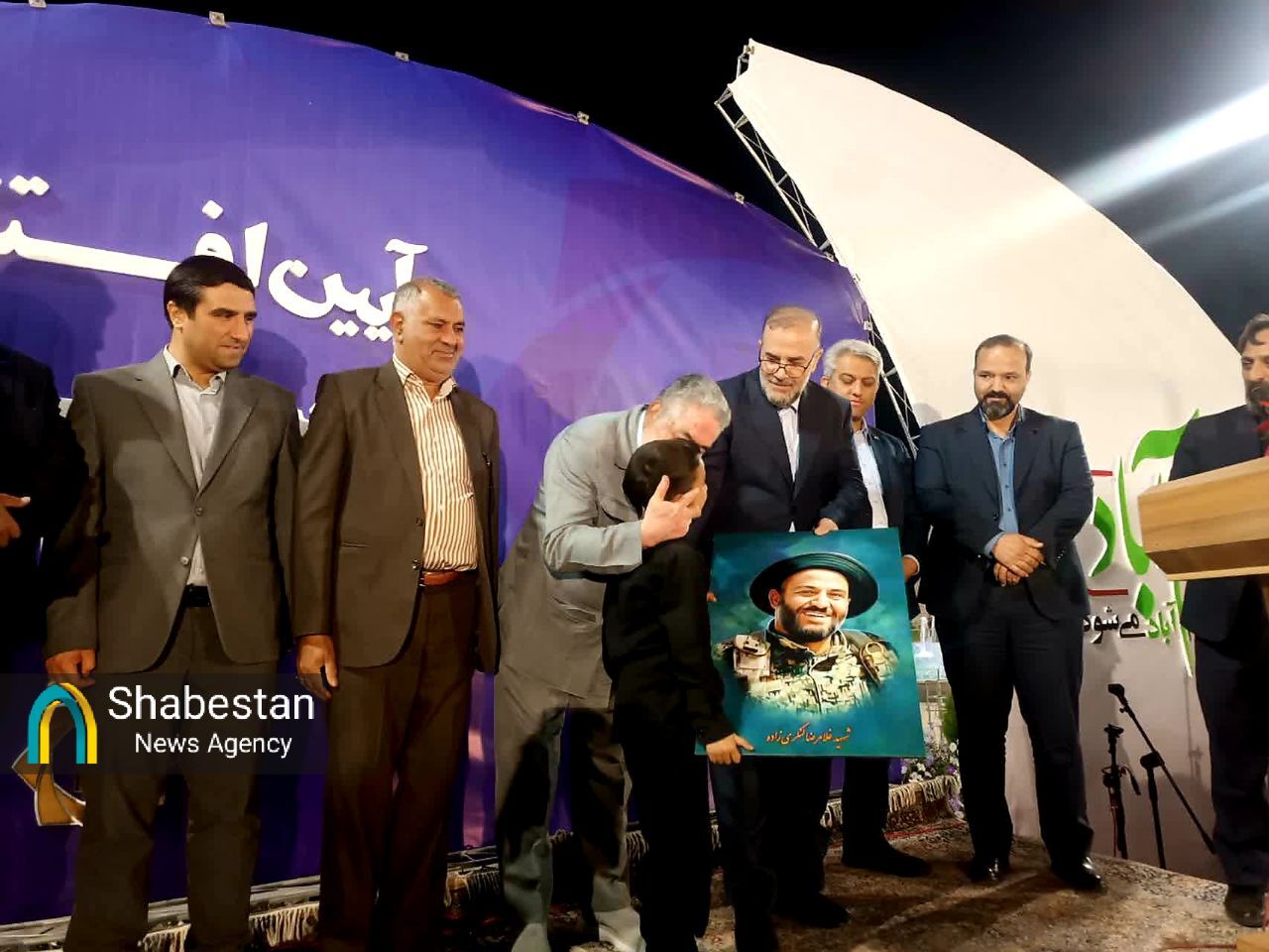 بوستان شهید جهان‌آرا کرمان تلفیق زیبایی، کارایی و نشاط شهری/ افتتاحیه‌ای با چاشنی قدردانی از مدافعان امنیت