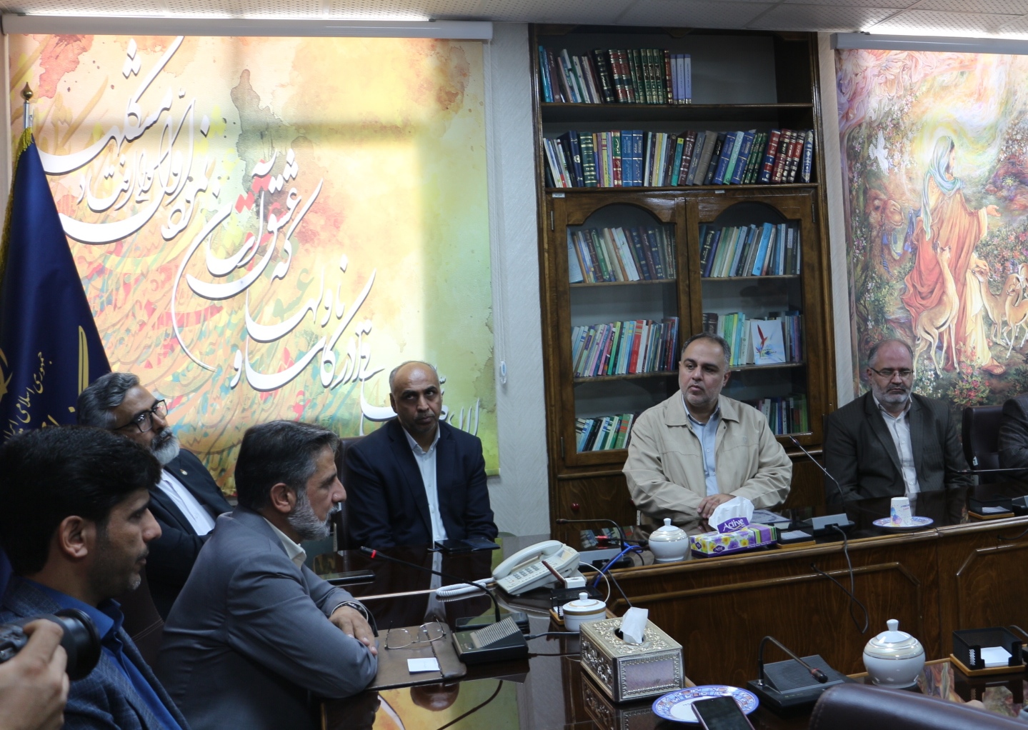 اعزام کاروان "کتاب برای همه" به روستاها بر گرفته از سیاست توجه به روستاها و مناطق محروم است