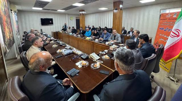 اعزام کاروان "کتاب برای همه" به روستاها بر گرفته از سیاست توجه به روستاها و مناطق محروم است