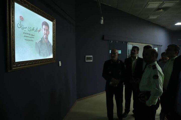 نمایشگاه «فداییان امنیت»؛ روایتی از پرتره شهدای فراجا در دفاع مقدس ۱۲روزه